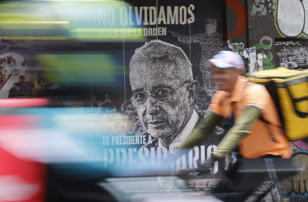 Álvaro Uribe