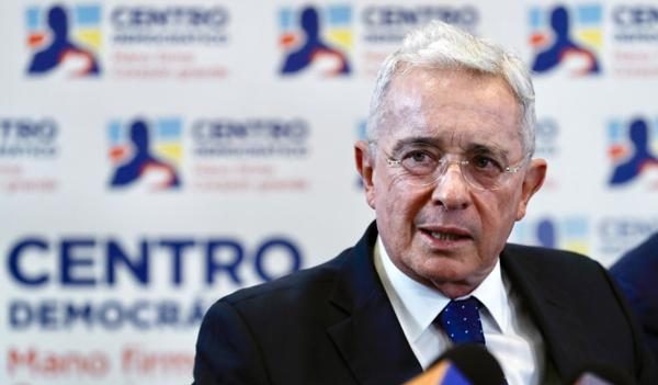 Álvaro Uribe