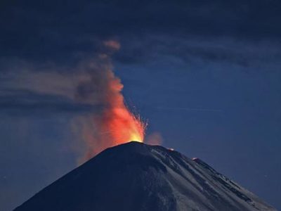 Volcán Rusia