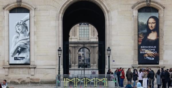 Museo del Louvre