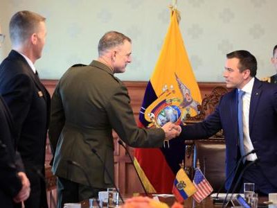 Daniel Noboa - Comando Sur