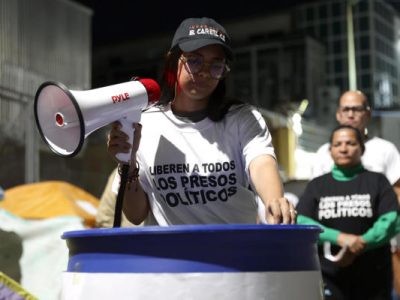 Familiares de presos políticos