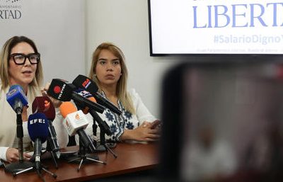 Amelia Belisario - salario