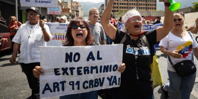 Protesta - Jubilados y pensionados en Venezuela exigen salarios "dignos" y con poder adquisitivo