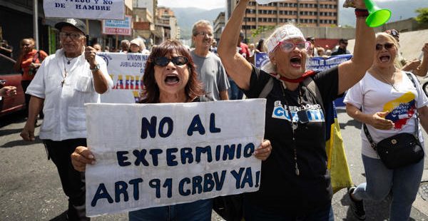 Protesta - Jubilados y pensionados en Venezuela exigen salarios "dignos" y con poder adquisitivo