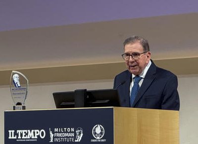 Edmundo González