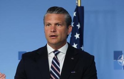 Hegseth anuncia una revisión de seis meses de presencia militar y bases de EEUU en Europa