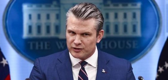 Hegseth afirma que "hay opciones" al ser preguntado por la posible captura de Díaz-Canel y Cuba