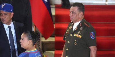 El ministro de Defensa dice que la soberanía de Venezuela "no es negociable"