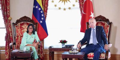 Delcy Rodríguez y Recep Tayyip Erdoğan