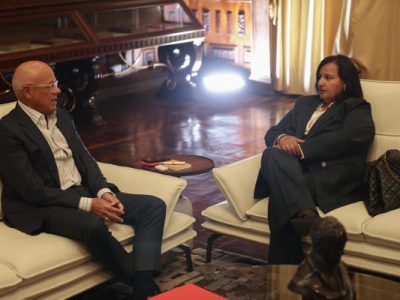 Jorge Rodríguez y Dinorah Figuera