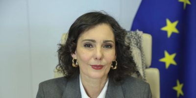 Bruselas destina cinco millones de euros y un avión con ayuda humanitaria para Venezuela