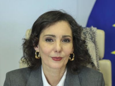 Bruselas destina cinco millones de euros y un avión con ayuda humanitaria para Venezuela