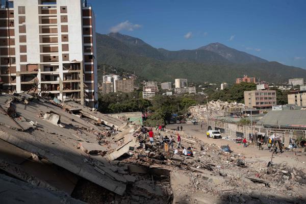 Los terremotos abren una inédita tregua diplomática para Venezuela