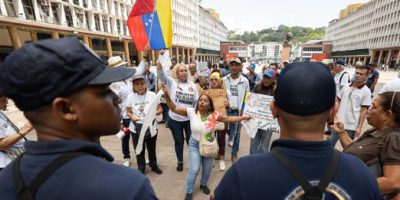 Sindicatos piden salida de rectores electorales y un cronograma para comicios en Venezuela