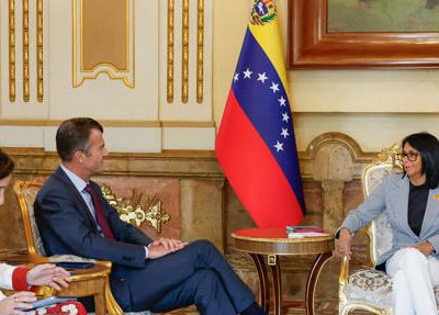 Venezuela y Organización Ítalo-Latinoamericana evalúan cooperación internacional