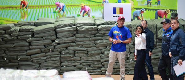 Venezuela convoca a empresas extranjeras para construcción "agresiva" de casas tras sismos