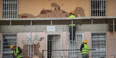 Venezuela esboza un plan de vivienda tras sismos y promete dar 200 casas la próxima semana
