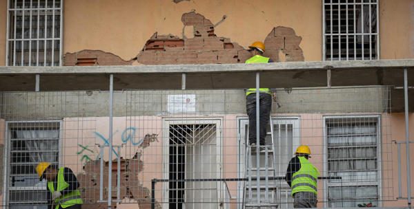 Venezuela esboza un plan de vivienda tras sismos y promete dar 200 casas la próxima semana
