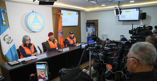 Guatemala registra 42 réplicas y 58 emergencias tras terremoto de magnitud 7,4