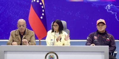 Venezuela planea reconstrucción tras los terremotos que causaron al menos 2.595 muertes