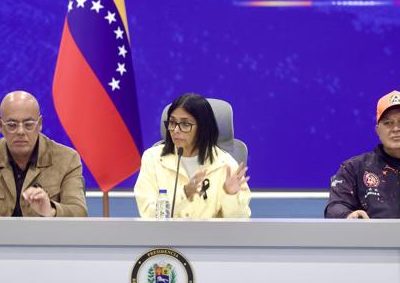 Venezuela planea reconstrucción tras los terremotos que causaron al menos 2.595 muertes