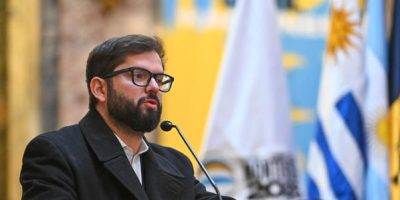 Boric pide coherencia en la política y asegura que Maduro "se había robado las elecciones"