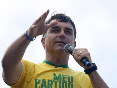 Lula y Flávio Bolsonaro abren la campaña en sus cunas políticas con foco en la seguridad
