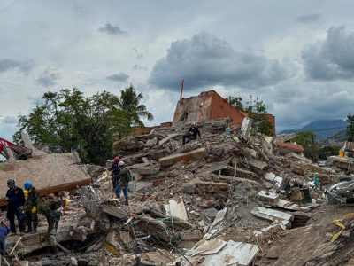 Colombia se centra en sacar cuerpos bajo escombros sin esperanzas de hallar supervivientes