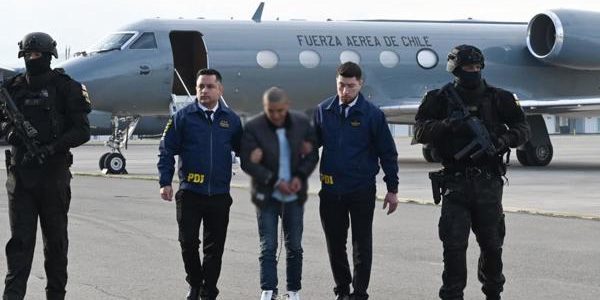 Llegan a Chile desde EE.UU y Colombia inculpados por crimen del exmilitar venezolano Ojeda