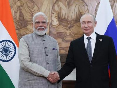 Modi pide el fin de la guerra en Ucrania durante reunión con Putin