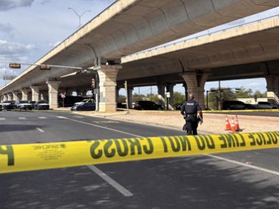 Migrante venezolano herido por disparos de ICE fue trasladado a un centro de detención
