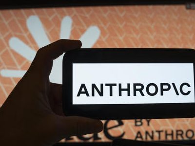 Dimite un ingeniero de Anthropic porque su compañía y OpenAI juegan "con nuestras vidas"