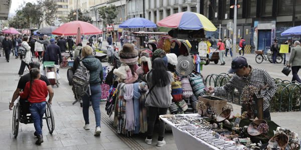 El Gobierno de Colombia apela al FMI tras denunciar su crisis fiscal "más crítica"
