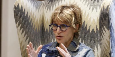 AI aboga por eliminar "por completo" el ICE tras su violación "masiva" de los DDHH