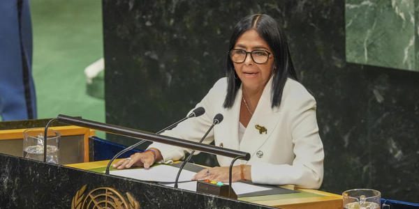Delcy Rodríguez reconoce que la ley contra el odio en Venezuela fue "mal aplicada"
