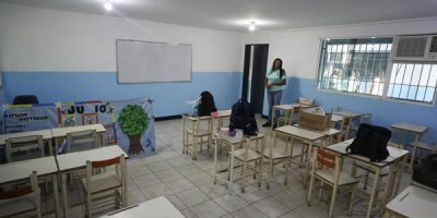 Poca asistencia de alumnos en comienzo de clases en región venezolana devastada por sismos