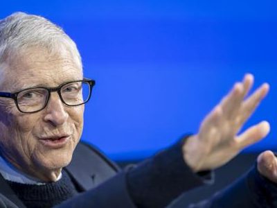 Bill Gates sugiere ralentizar el desarrollo de la IA ante un riesgo de avance "drámatico"