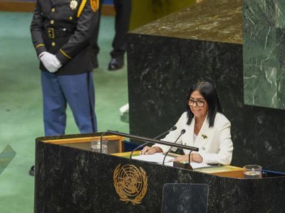 Delcy Rodríguez promete ante la ONU comicios en Venezuela y destaca la relación con Trump