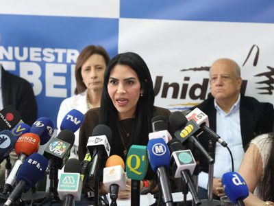 Mayor bloque opositor espera que Machado pueda ejercer la política tras volver a Venezuela