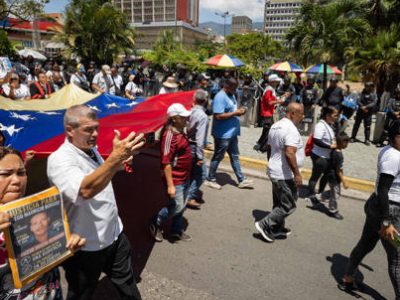 ONG exige medidas ante retardo procesal en casos de presos políticos en Venezuela