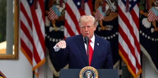Trump reitera que los carteles controlan México y afirma que se lo dijo a Sheinbaum