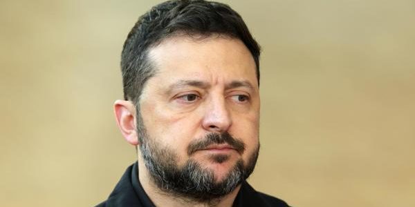 Zelenski acusa a Trump de querer hacer "capitular" a Ucrania