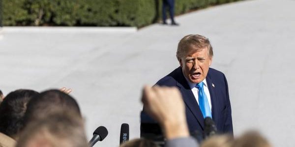 Trump dice que "todo saldrá bien" al ser preguntado si Machado debe regresar a Venezuela