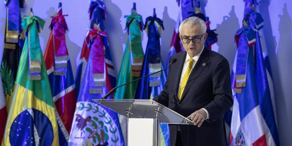Cepal advierte que Latinoamérica y Caribe deben cerrar brechas que limitan su desarrollo