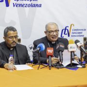 Obispos venezolanos demandan elecciones libres y muestran preocupación por clima político