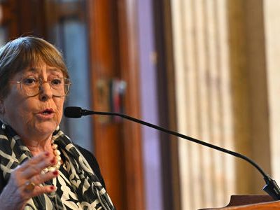 Michelle Bachelet no descarta competir por un tercer mandato presidencial en Chile