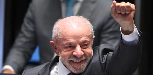 Lula gana las elecciones presidenciales tras una remontada inédita ante Flávio Bolsonaro