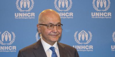 Alto comisionado de ACNUR aborda con Delcy Rodríguez retorno de migrantes y terremotos