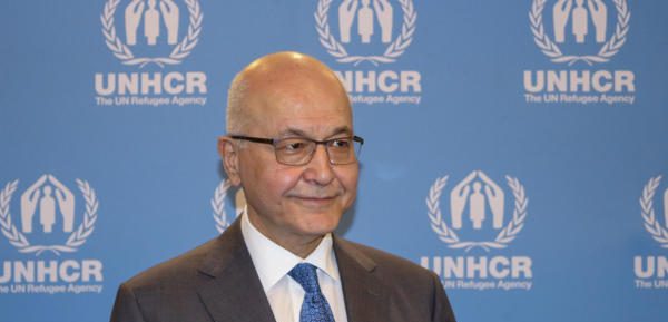 Alto comisionado de ACNUR aborda con Delcy Rodríguez retorno de migrantes y terremotos